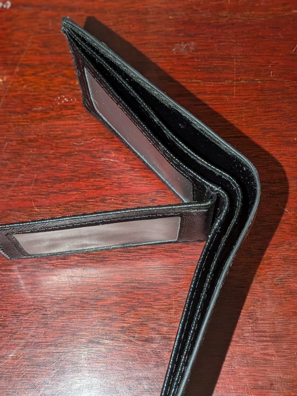 Designer Brand Wallet - Picture 5 of 5